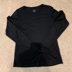 NWOT. Cuddl Duds Climate Smart long sleeve